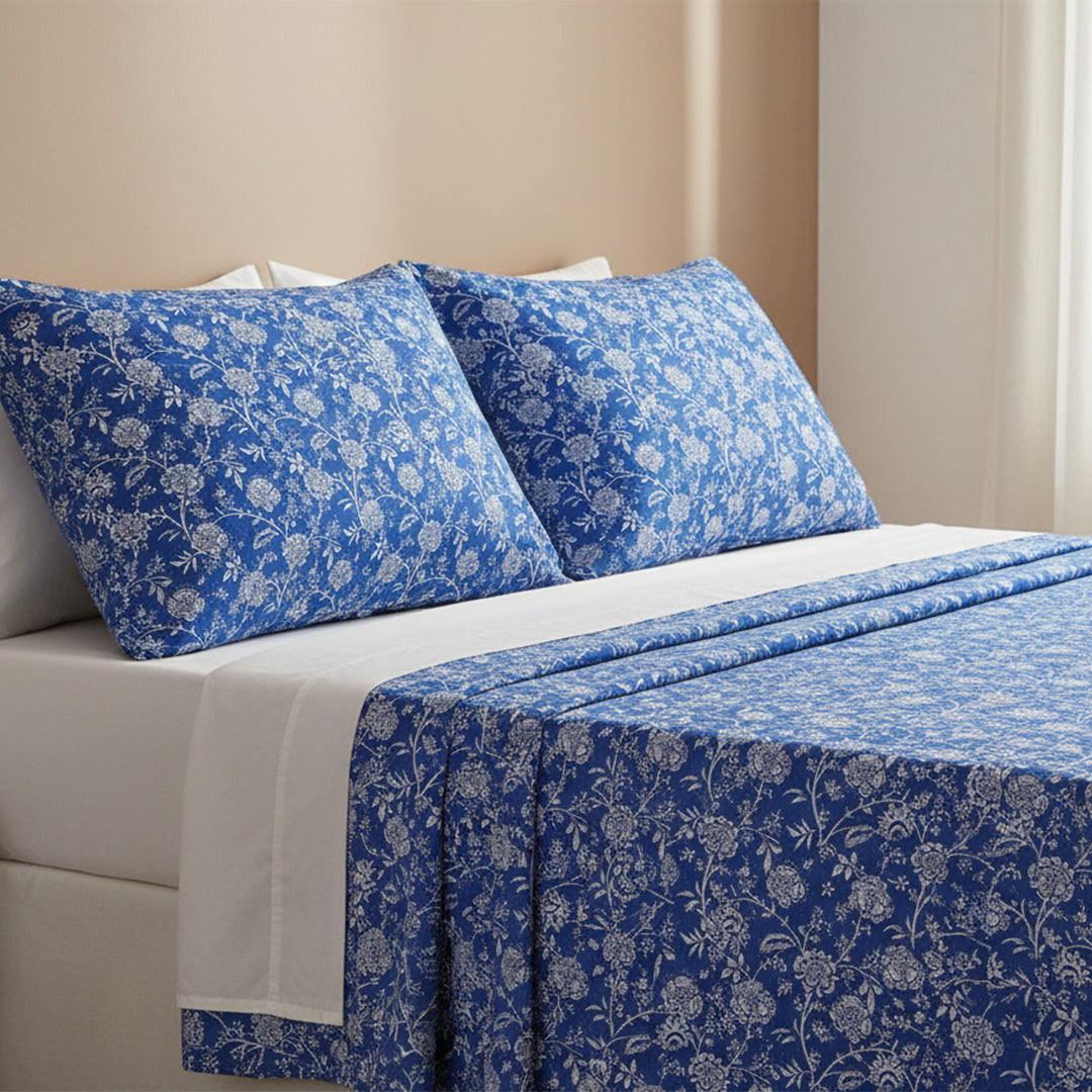 P16-25237-01B – Blue Printed Lawn Shirt Fabric