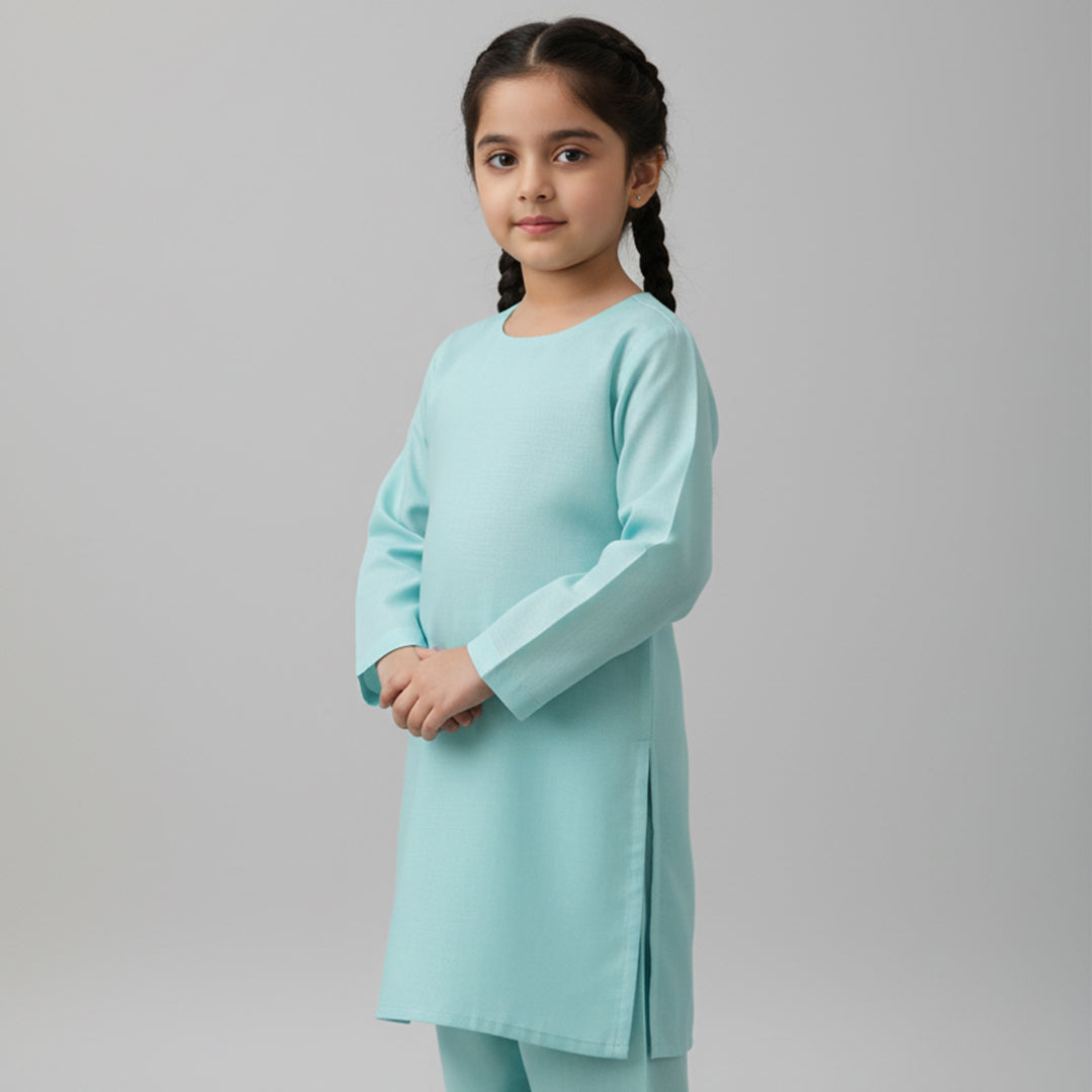 U01-25379-06B Dyed Cambric Cotton