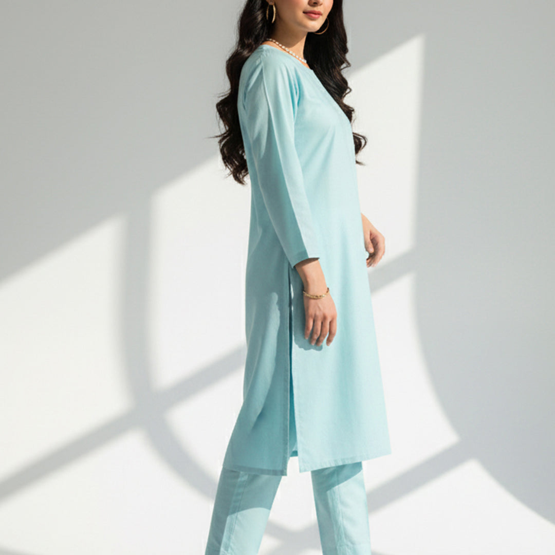 U01-25379-06B Dyed Cambric Cotton