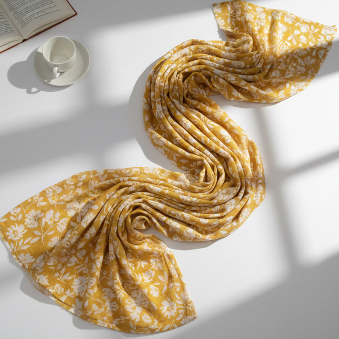 P16-25237-02A Printed Cambric