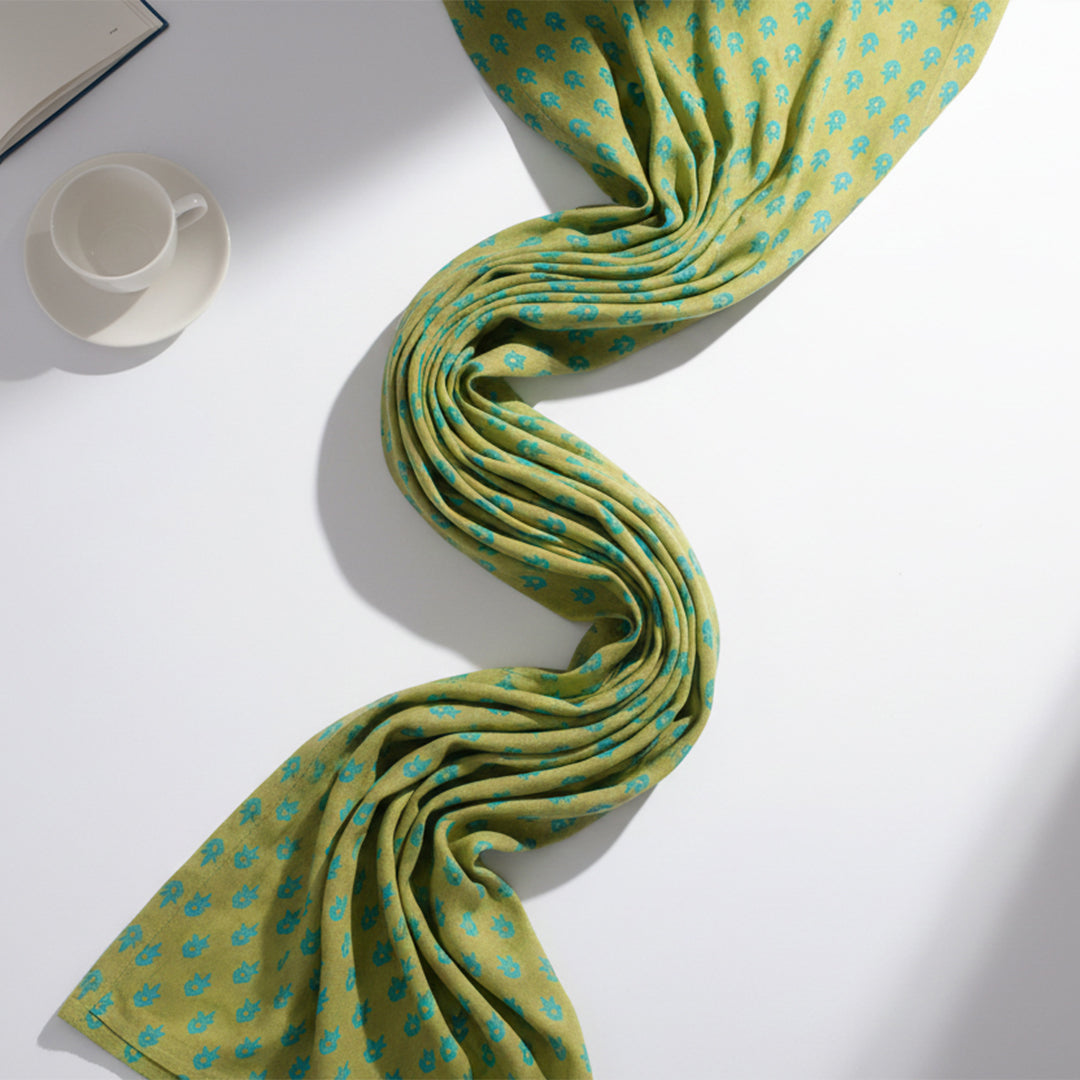 P16-25237-03A Printed Cambric